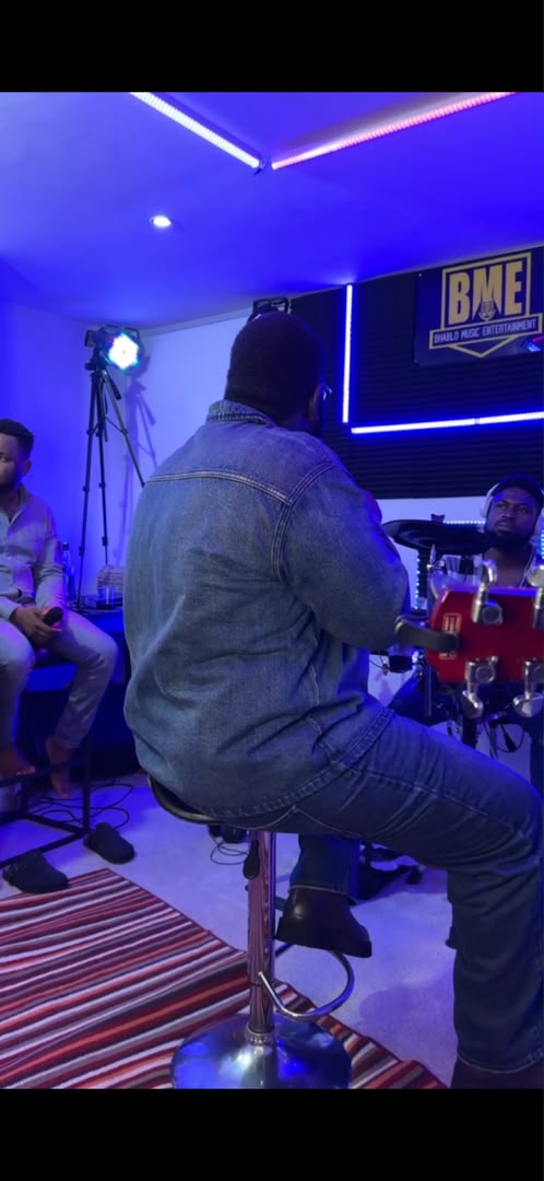 Bhablo and the band performing inside the studio